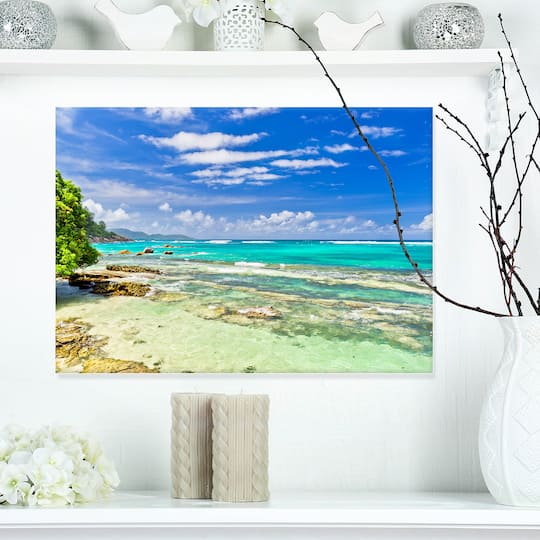 Designart - Tranquil Seychelles Tropical Beach